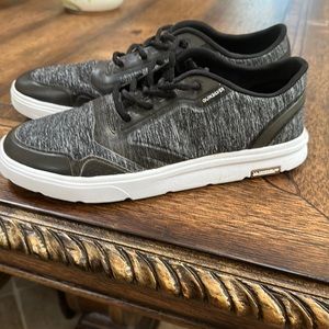 Quicksilver  waterproof tennis shoe